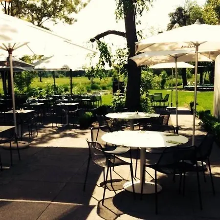 La Passerelle Hotell Grandhan